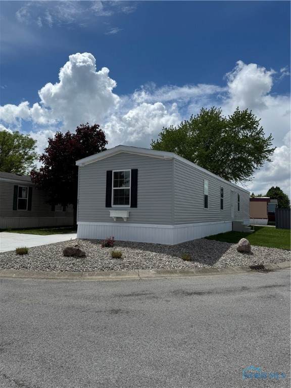 1048 Main Street - Photo 1