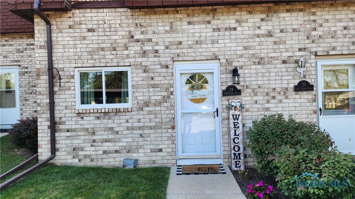 744 Fairway Drive - Photo 1