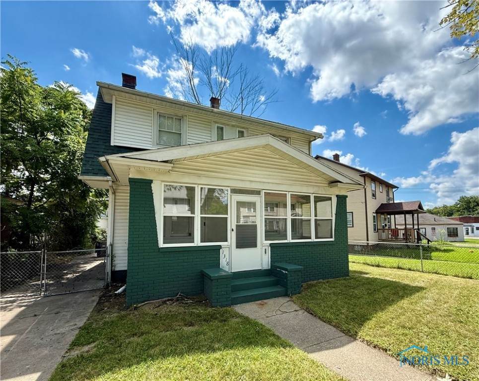 1318 Addington Road - Photo 1