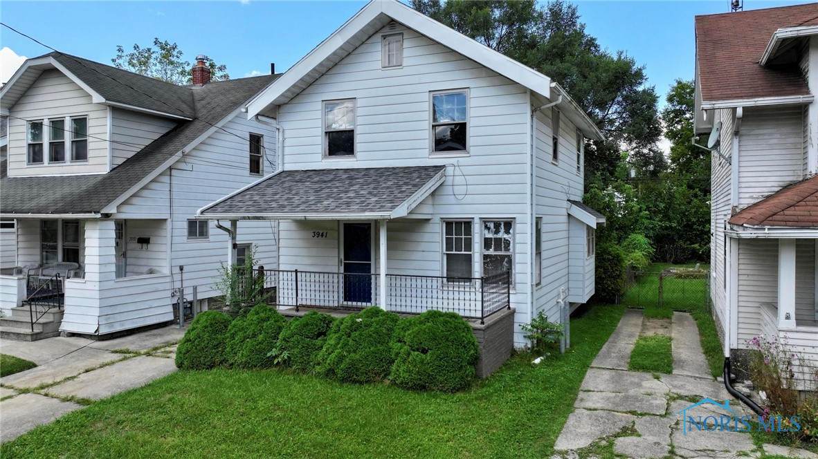 3941 Leybourn Avenue - Photo 1