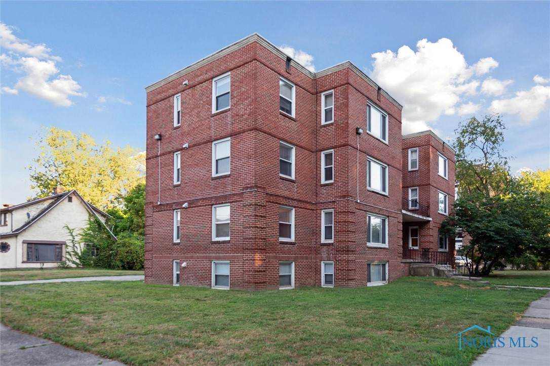 2224 Torrey Hill Drive - Photo 1