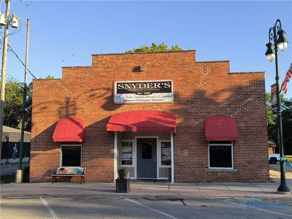 24098 Front Street - Photo 1