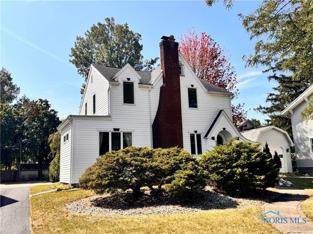 723 High Street - Photo 1