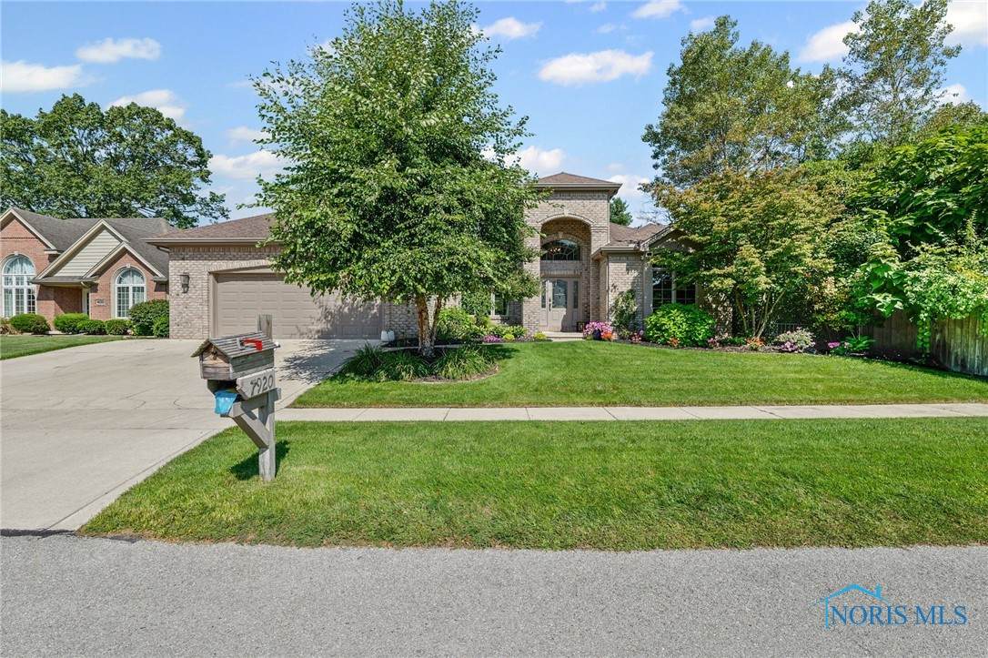 7920 Shoreline Drive - Photo 1