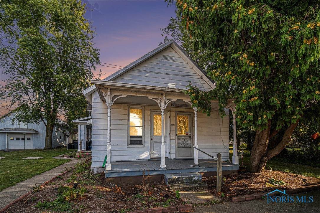 20525 Locust Street - Photo 1