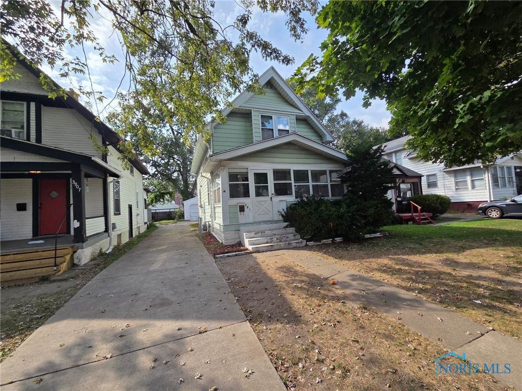 3911 Hoiles Avenue - Photo 1