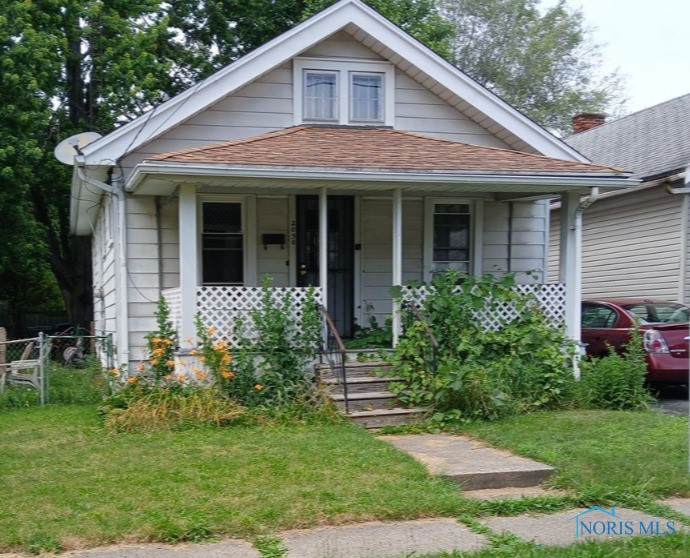 2050 Berdan Avenue - Photo 1