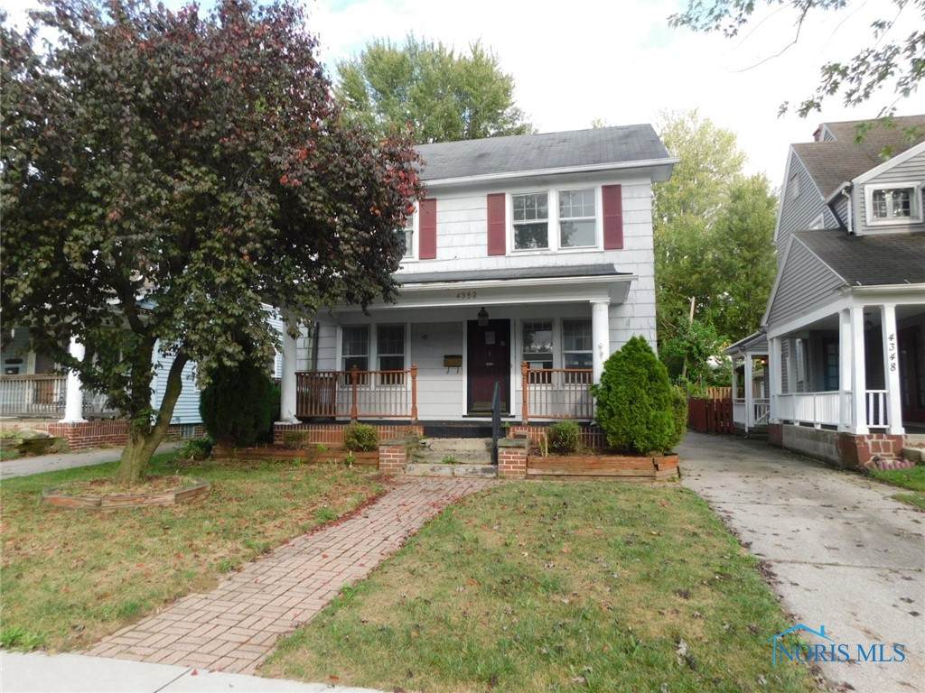 4352 Berwick Avenue - Photo 1