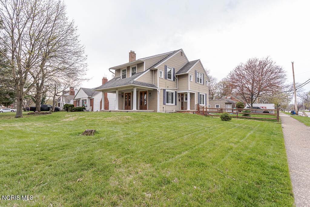 3402 Beverly Drive - Photo 1