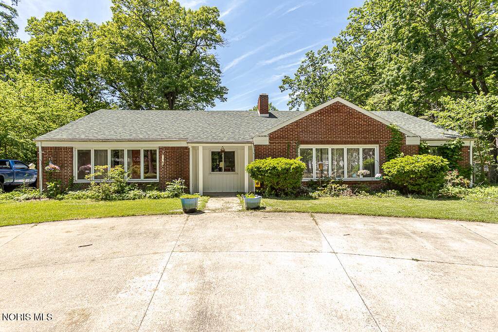 4611 Secor Road - Photo 1