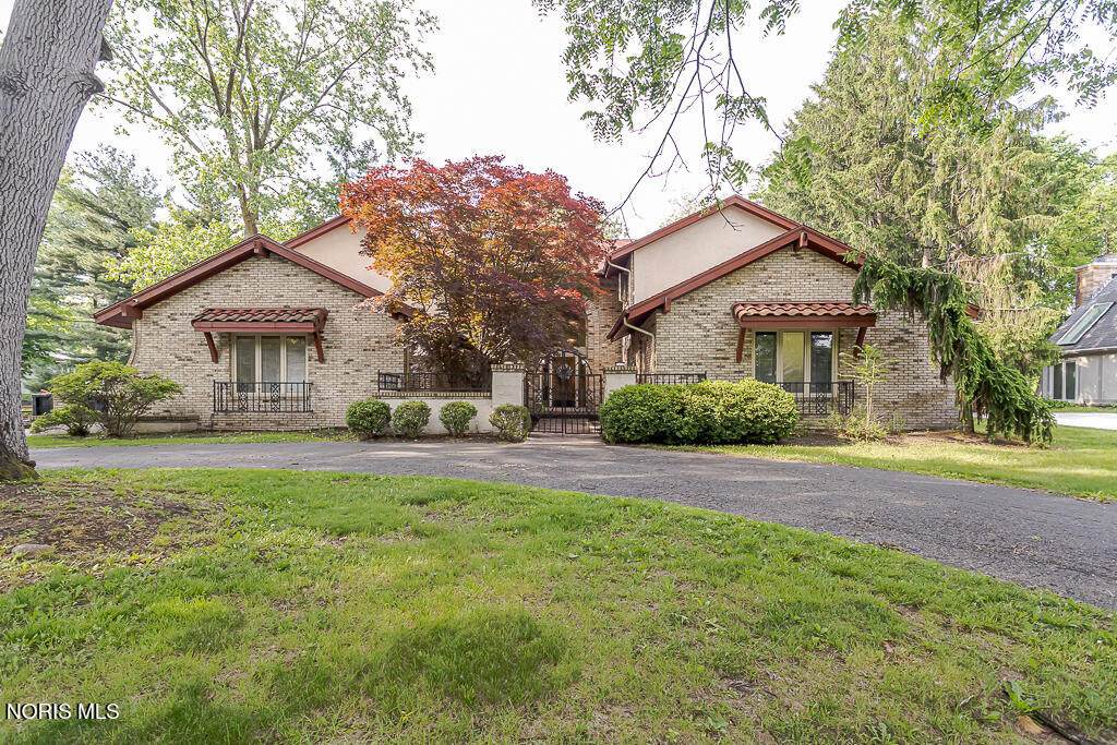 4722 High Oaks Boulevard - Photo 1