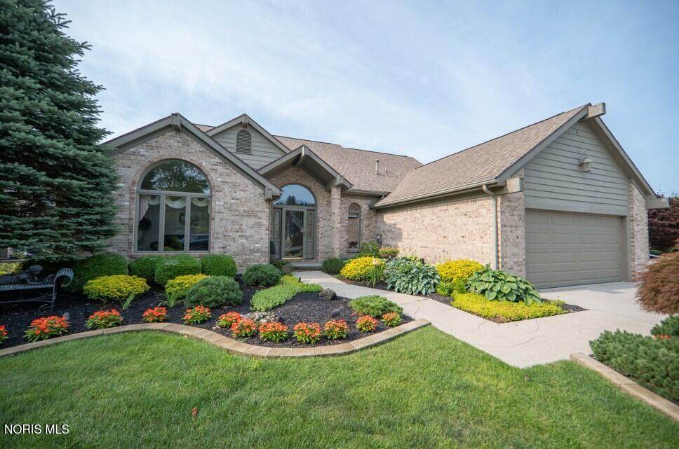 7951 Shoreline Drive - Photo 1