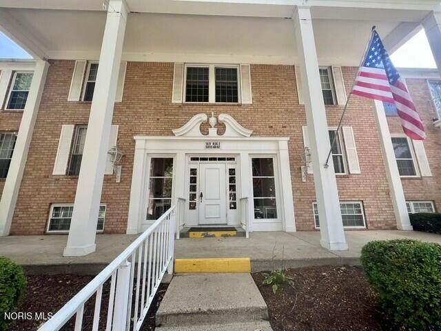 5679 Monroe Street - Photo 1