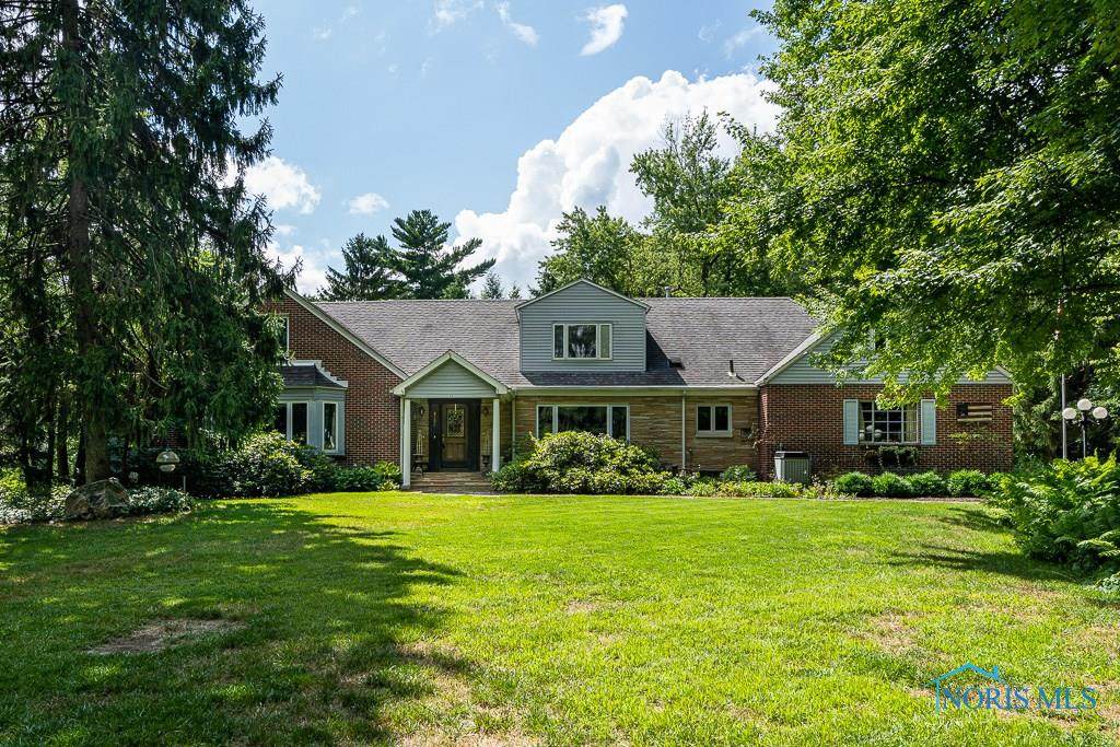 4205 Sheraton - Photo 1