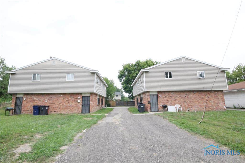 2211 Hickory - Photo 1