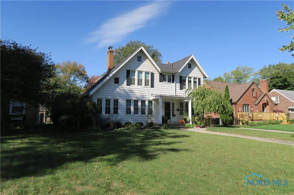 2309 Densmore - Photo 1