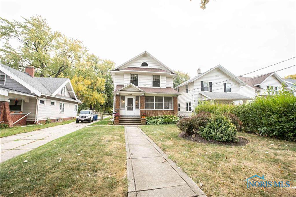 3754 Lockwood - Photo 1