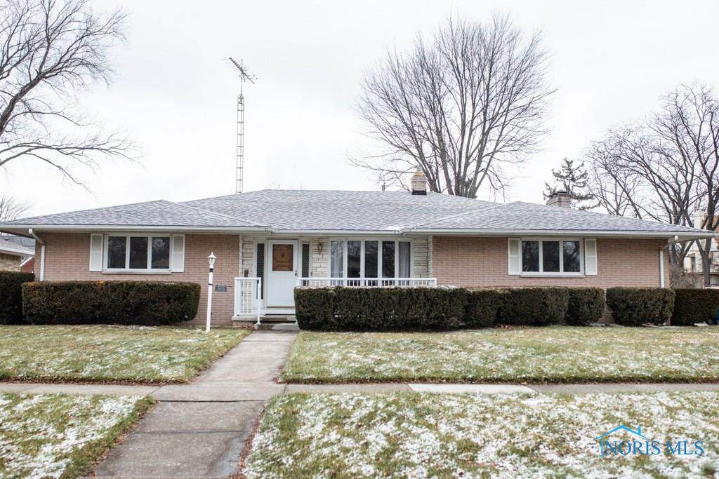 2655 Gladhaven - Photo 1