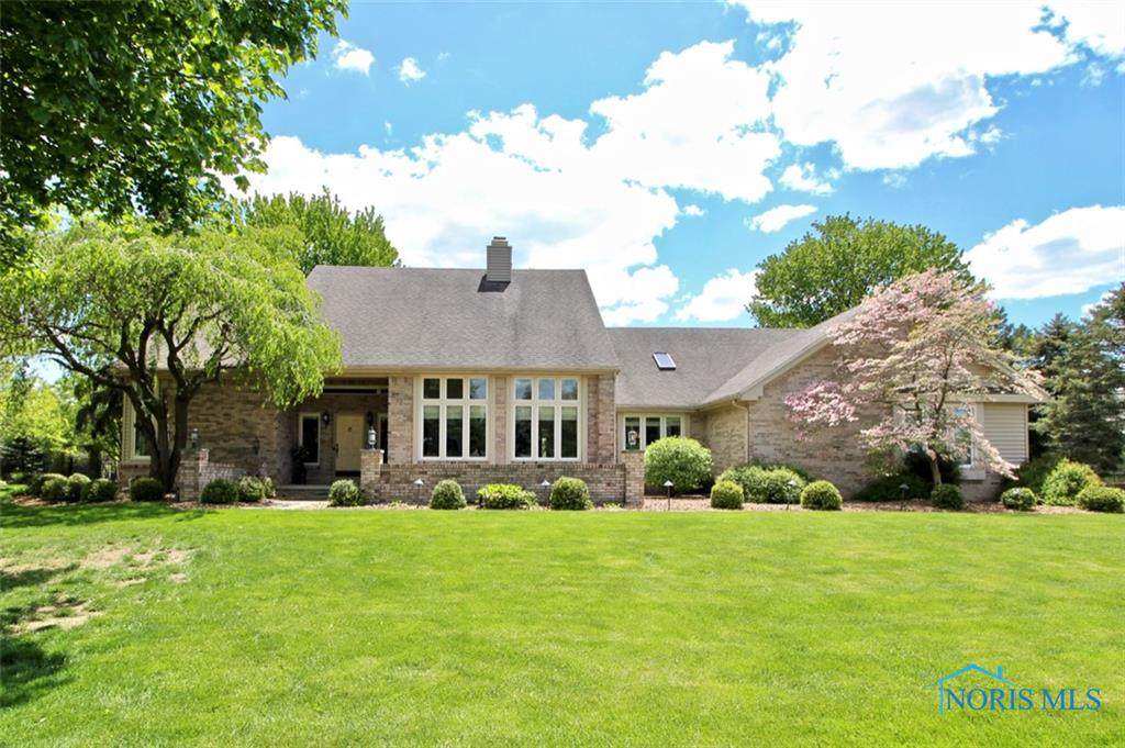 9735 Sheffield Road - Photo 1