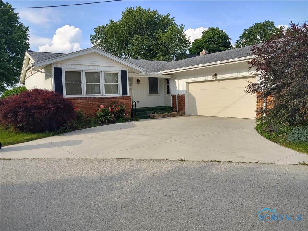 524 Glenview Drive - Photo 1