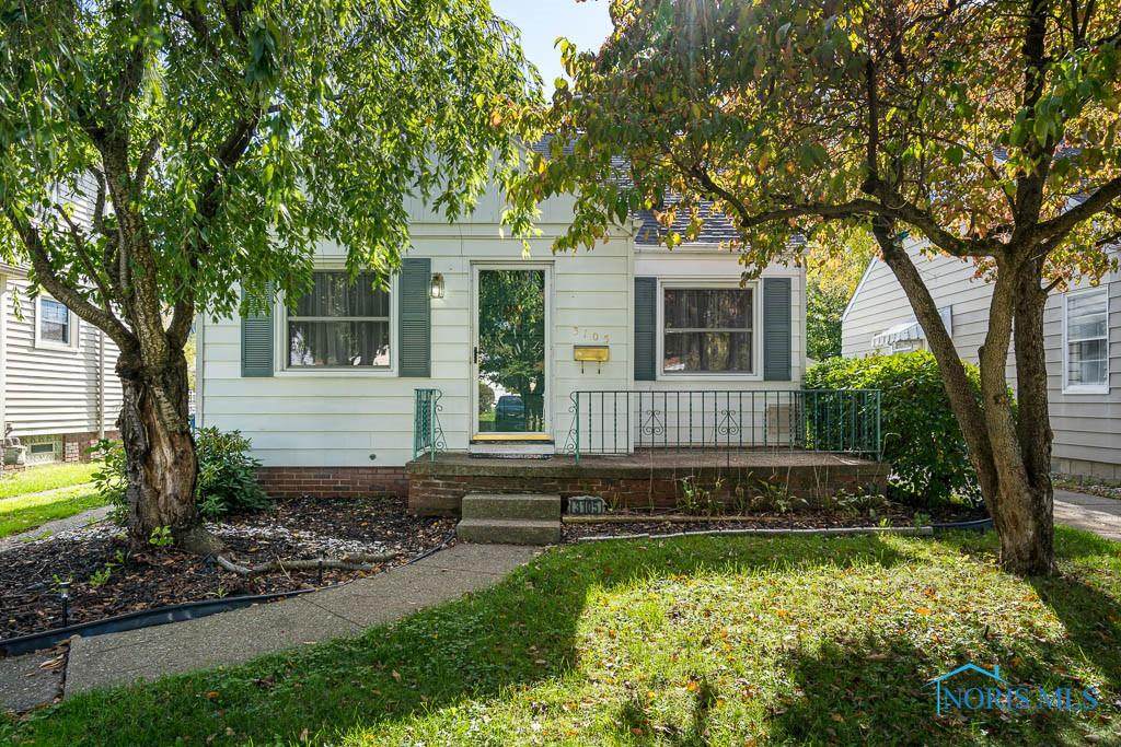 3105 Muirfield Avenue - Photo 1