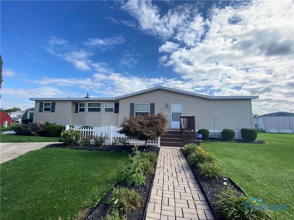 8257 Hazelwood Dr. - Photo 1