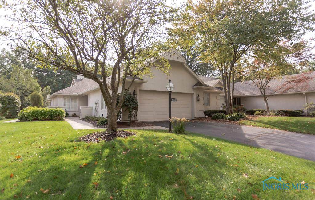 6053 Shadow Lake Drive - Photo 1
