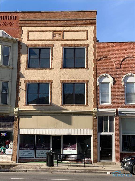 212 Main Street - Photo 1