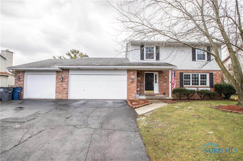 10725 Avenue Road - Photo 1
