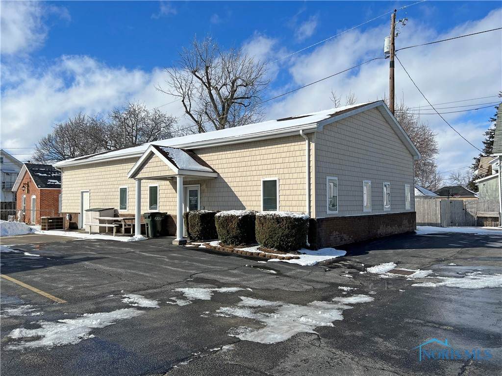 1404 Liberty Street - Photo 1