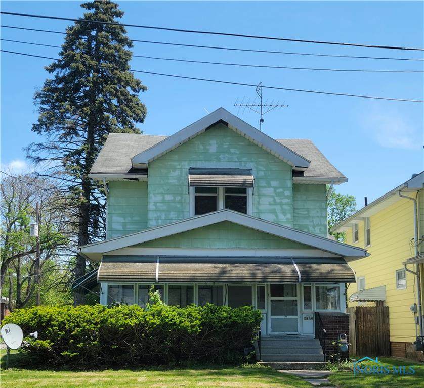 603 Apple Avenue - Photo 1