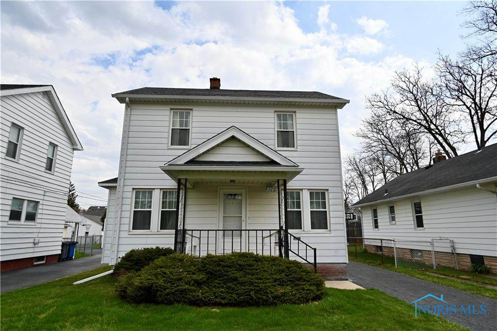 2949 Penrose Avenue - Photo 1
