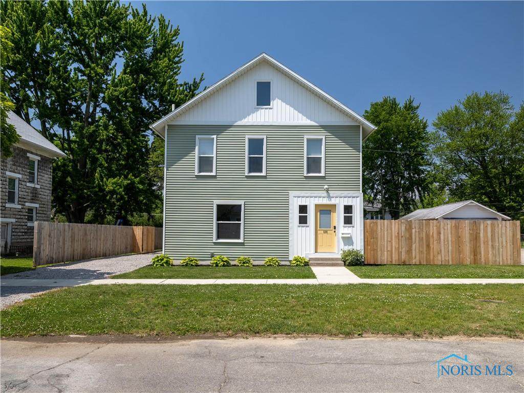 630 Welsted Street - Photo 1