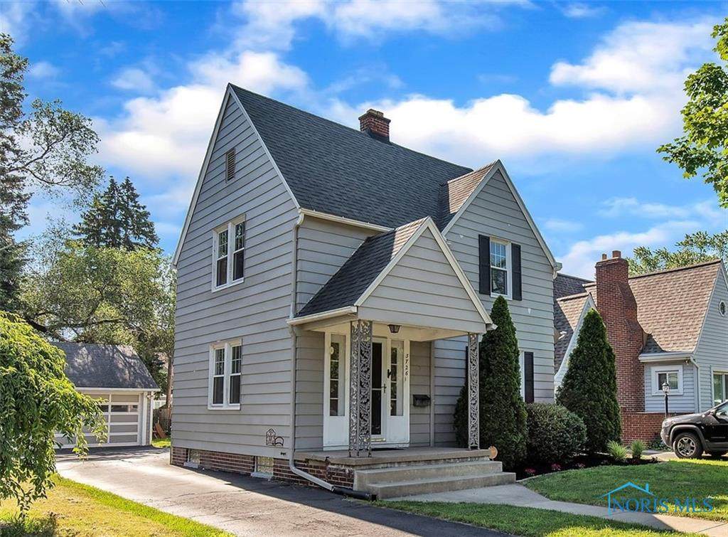 3726 Shelbourne Avenue - Photo 1