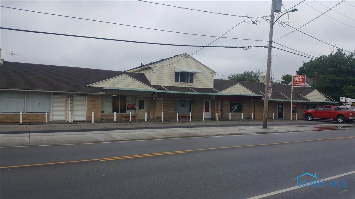 5017 Bennett Road - Photo 1