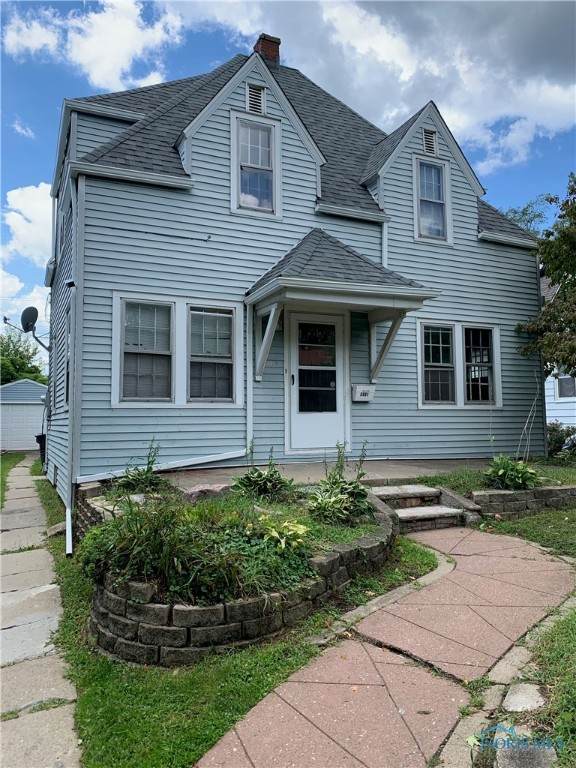 3501 Northwood Avenue - Photo 1