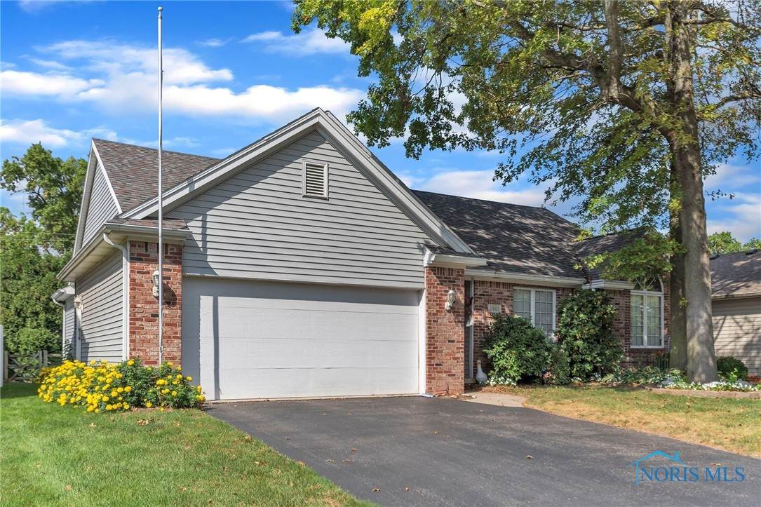5905 Reinwood Drive - Photo 1