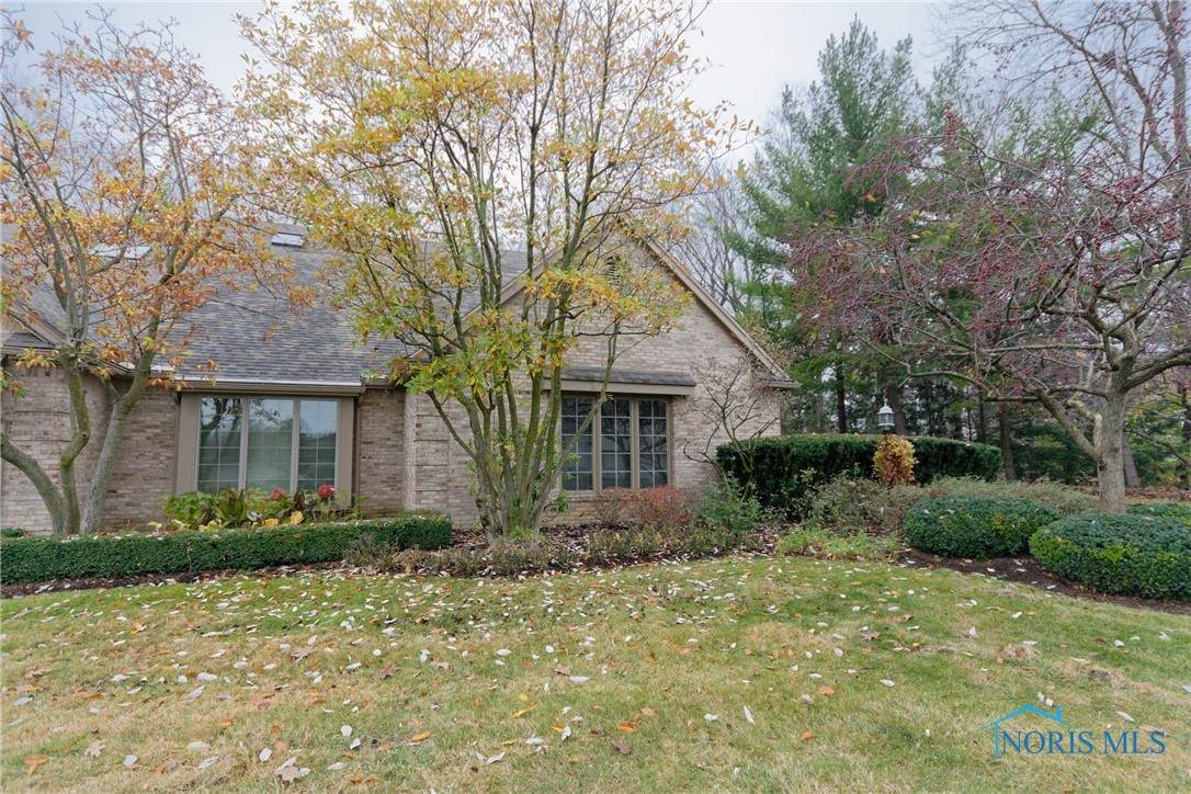 33 Wolf Ridge Drive - Photo 1