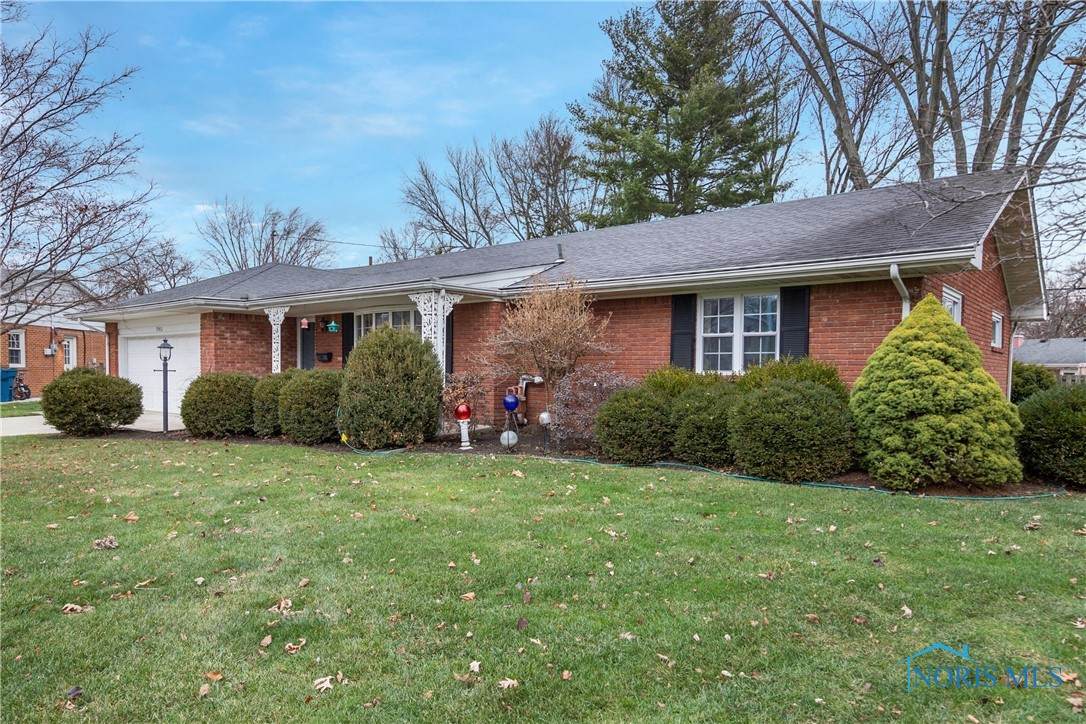 5942 Angleview Court - Photo 1