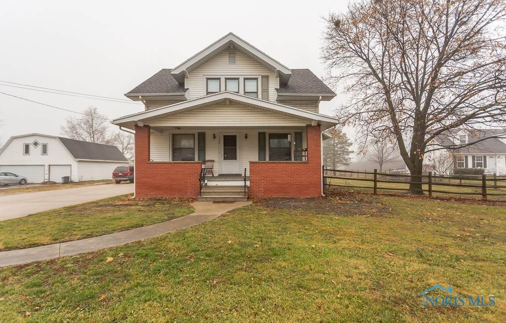 706 Glenwood Road - Photo 1