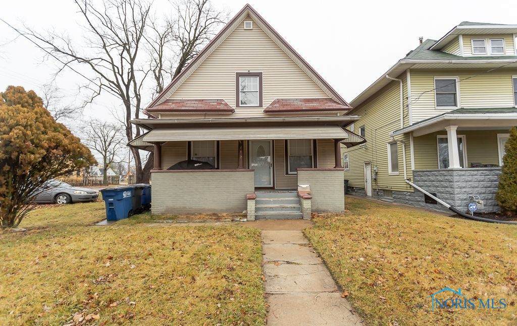 742 Nesslewood Avenue - Photo 1