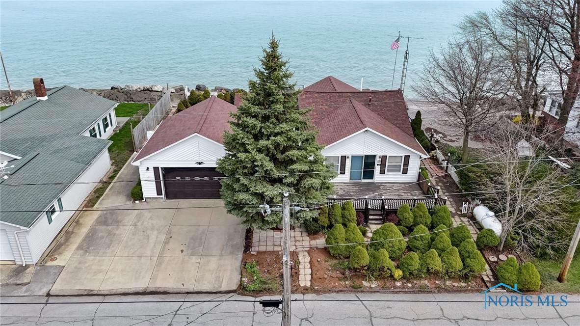 8411 Division Street - Photo 1