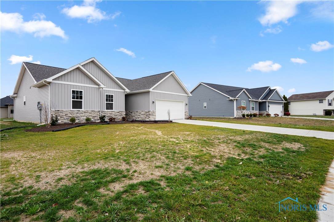 109 Ashberry Way - Photo 1