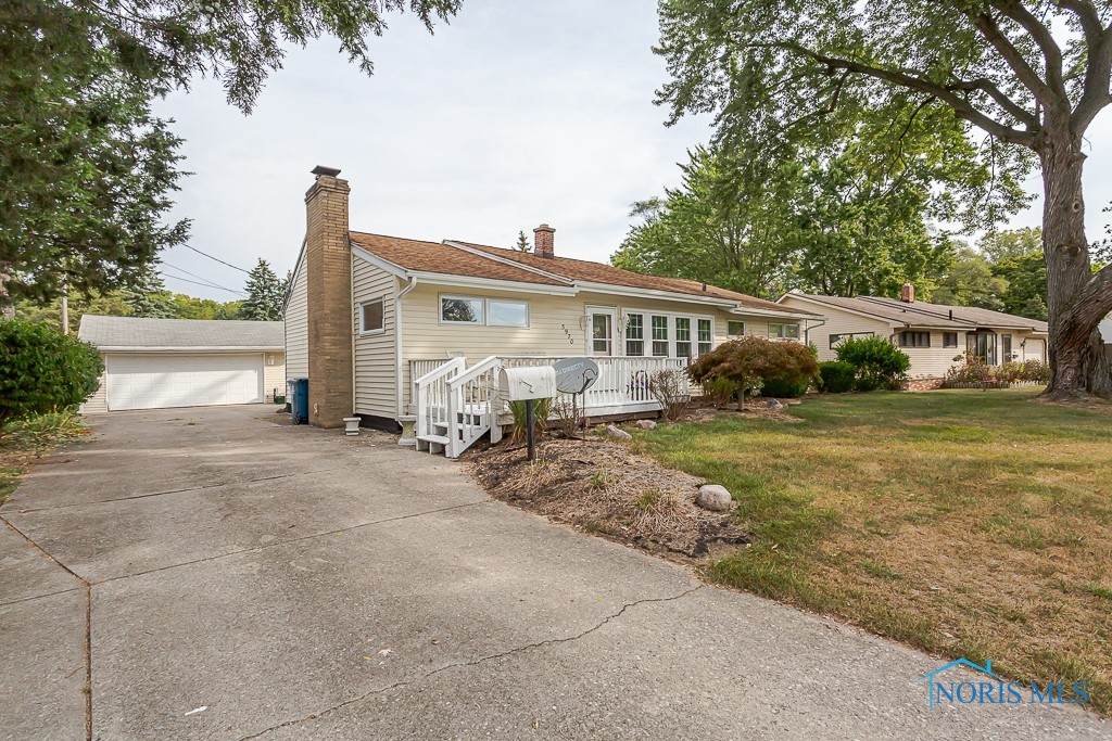 5970 Whiteacre Road - Photo 1