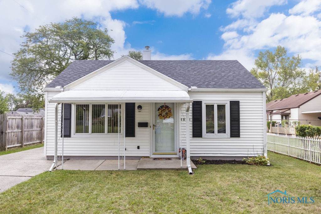 4615 Stengel Avenue - Photo 1