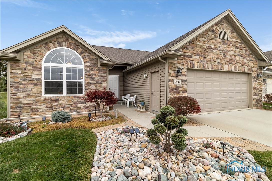 6926 Old Pine Lane - Photo 1