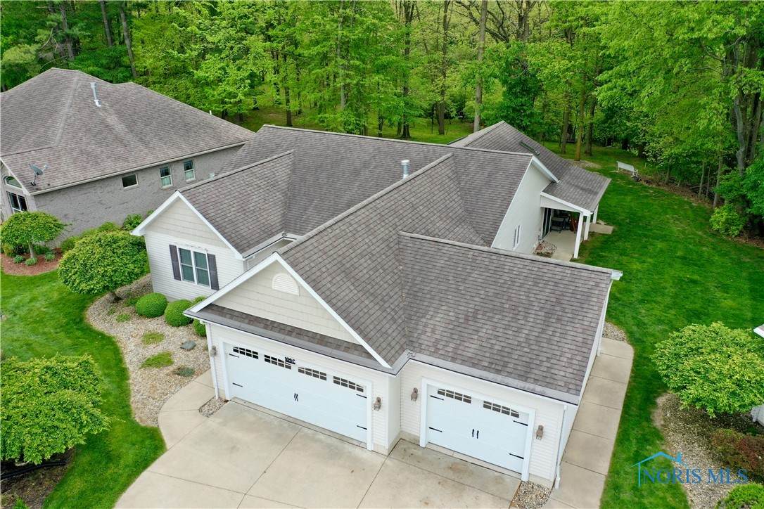 109 Rivers Edge Lane - Photo 1