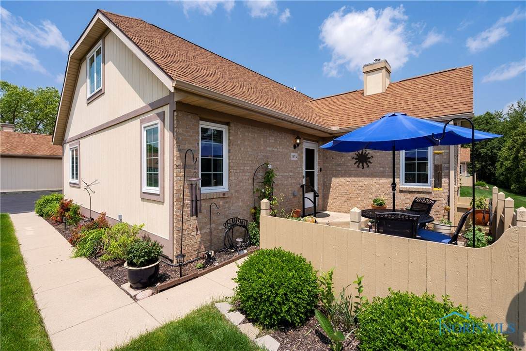 1454 Turnbury Lane - Photo 1