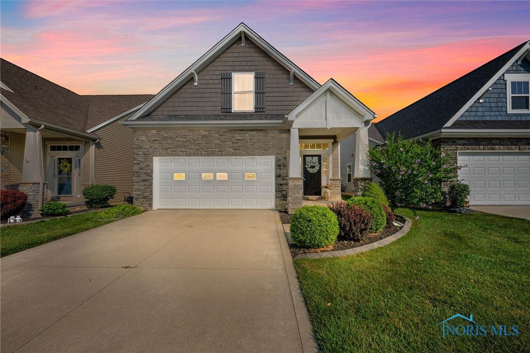 8904 Park Lake Circle - Photo 1