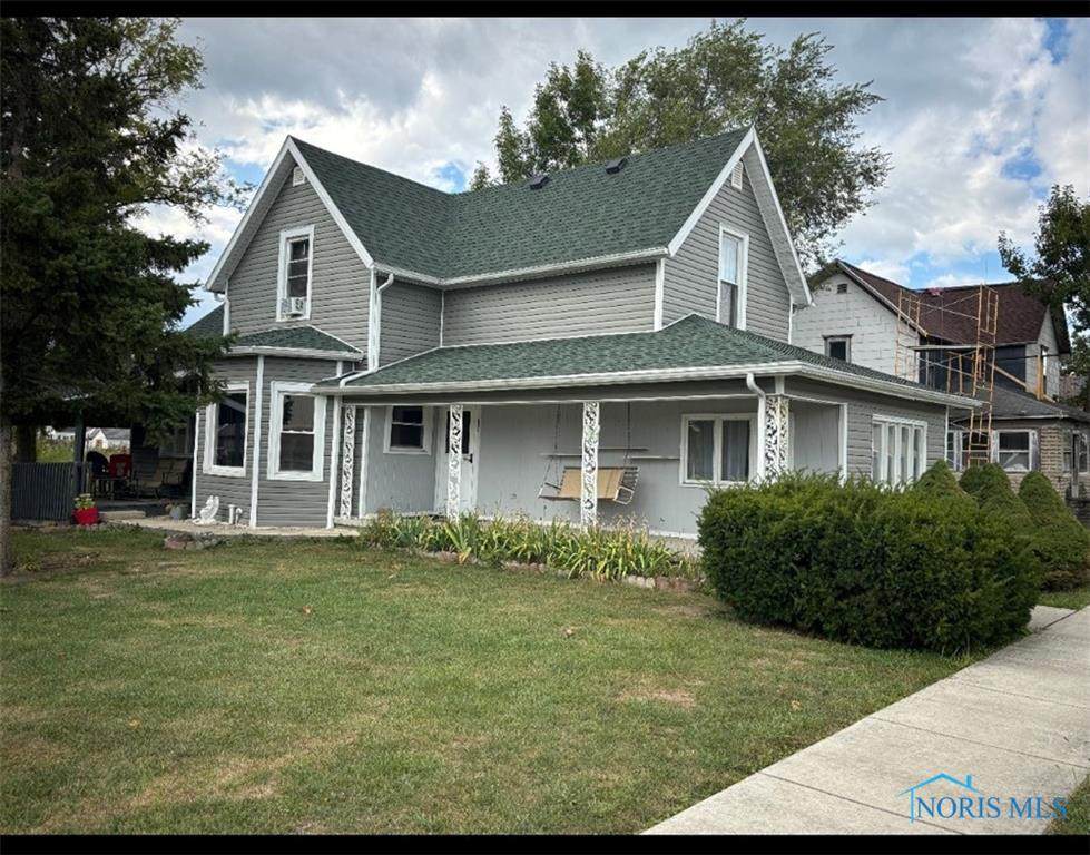 201 Main Street - Photo 1